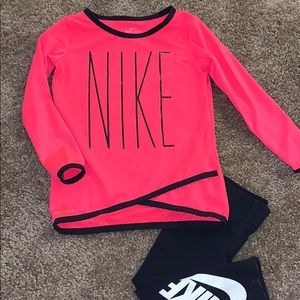 Girls Nike long sleeve